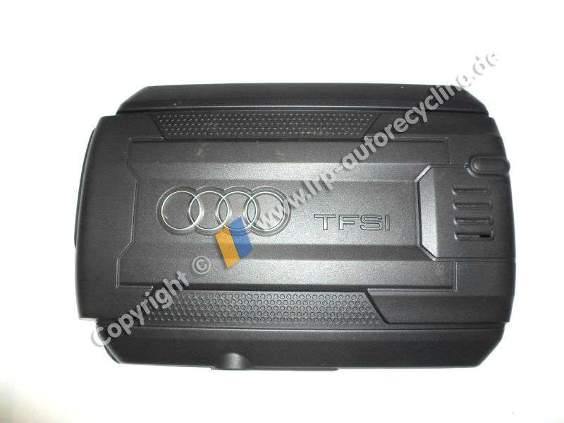 Audi A3 8V Bj. 2012 original Plastikabdeckung Motor 1.8TFSI 06K103925